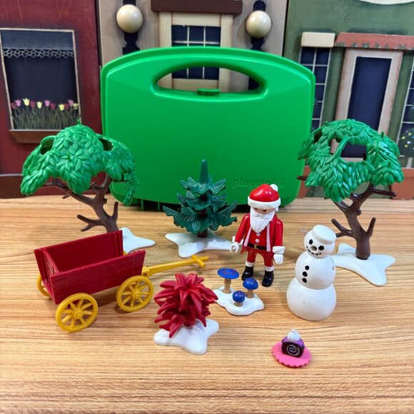 Playmobil Container with Loose Christmas Santa Clause Snowman Trees - Picture 6 of 7